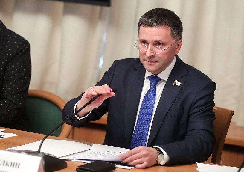 Первое заседание осенней сессии экологического Комитета Госдумы